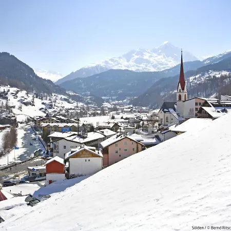 Pult By Interhome * سولدن