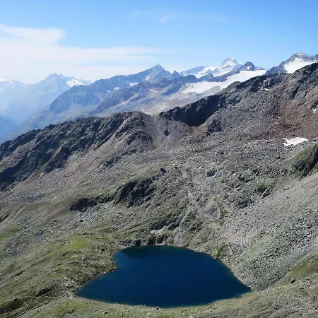 Pult By Interhome * سولدن